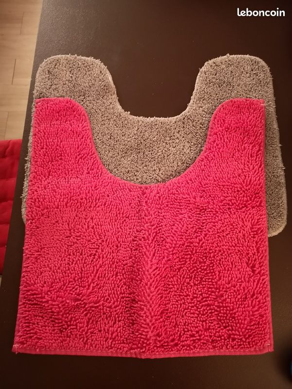 2 tapis pour WC (image 1)