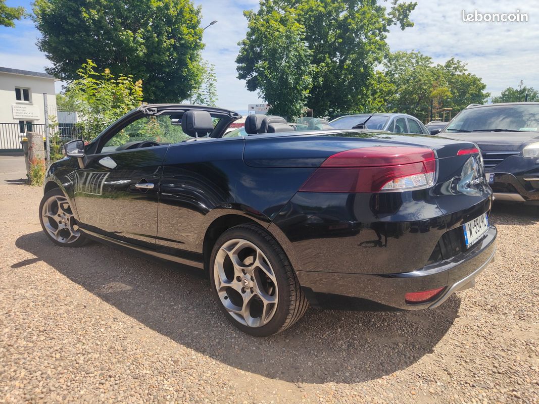 Renault MÉGANE III CC 2.0 dCi 160 ch GT * REVISEE * GARANTIE (image 2)