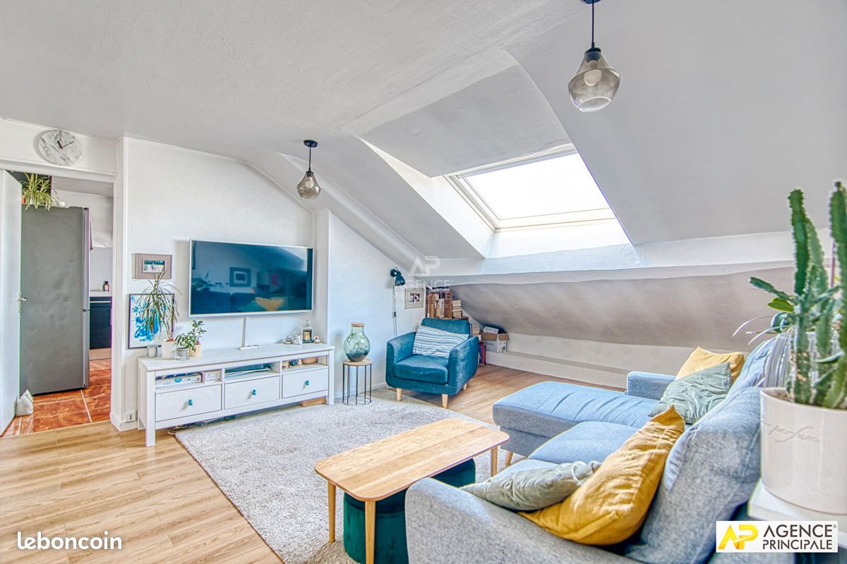 Appartement 4 pièces 85 m² · à Versailles · 85 m² · 540 000 €