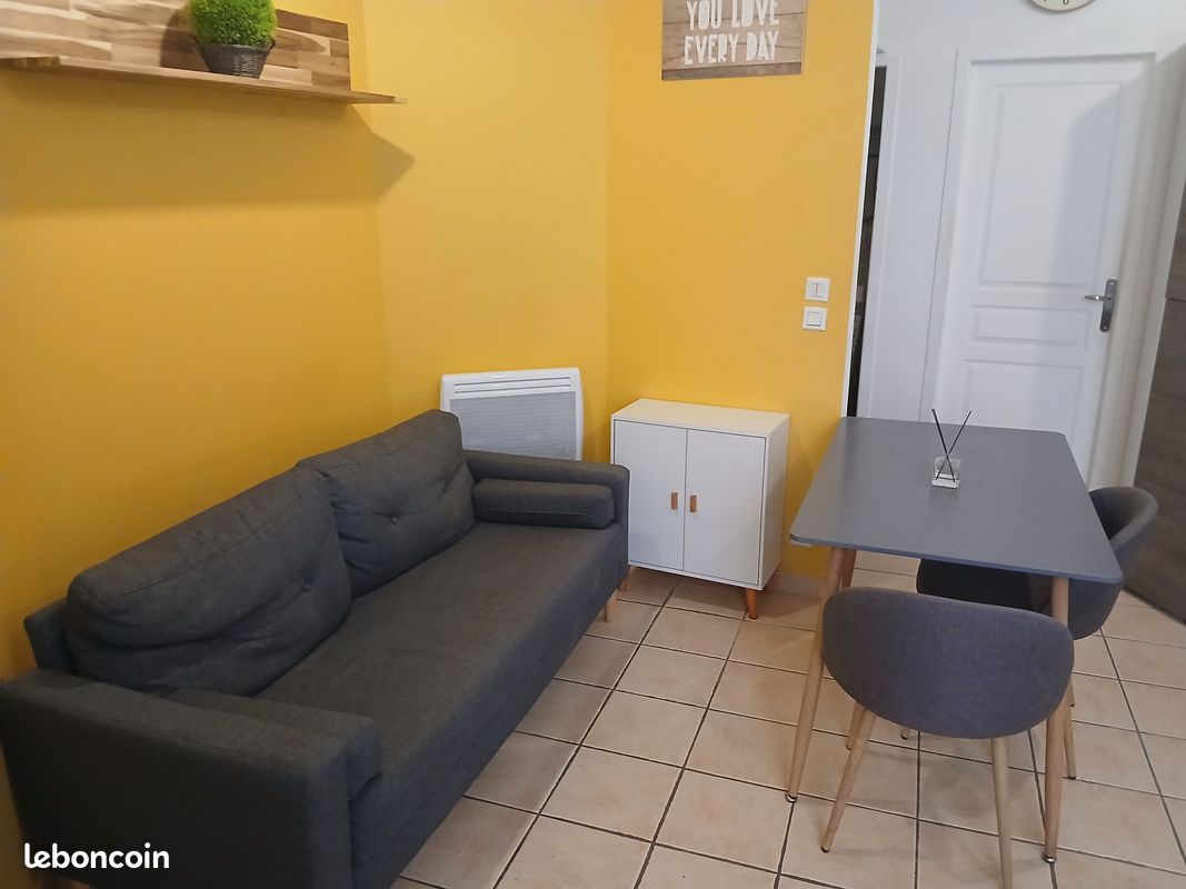 Appartement a louer villefranche-sur-saone - 1 pièce(s) - 27 m2 - Surfyn