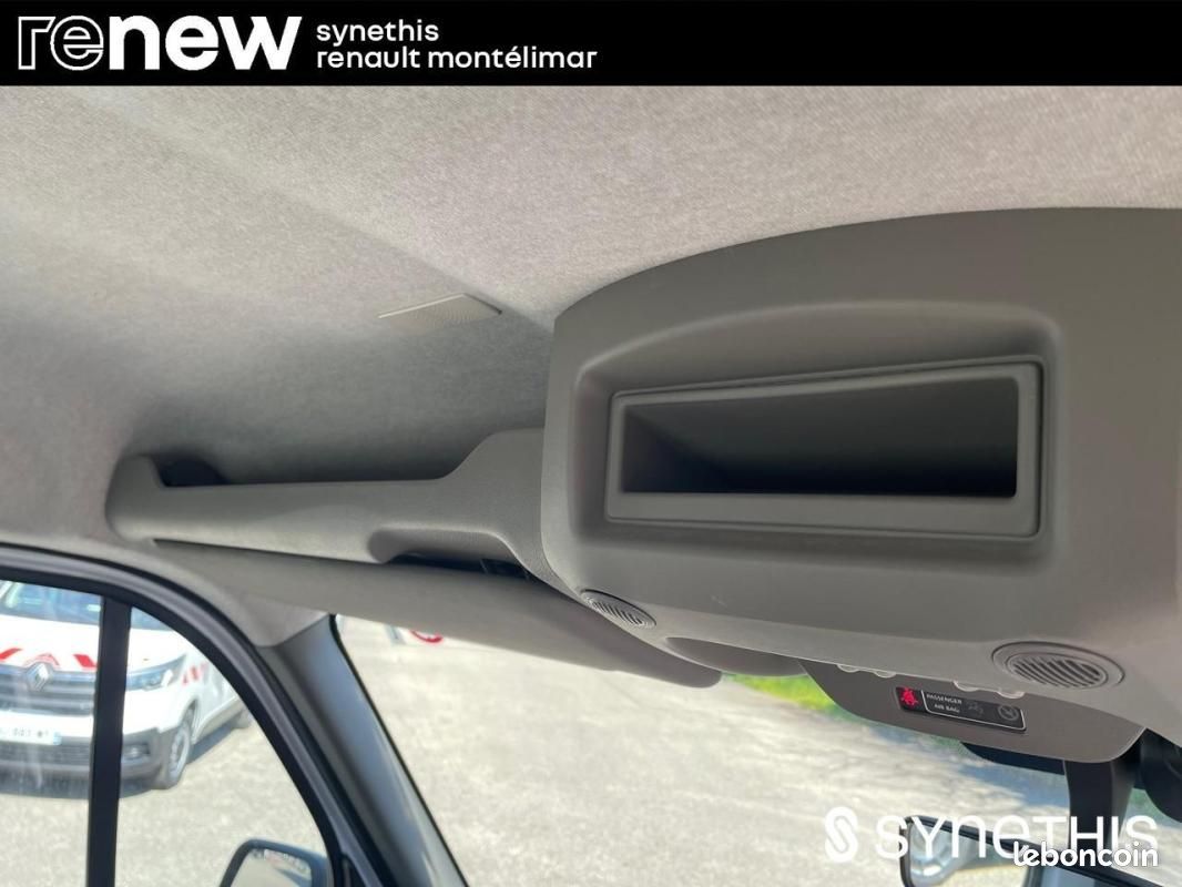 Renault Master CHASSIS CABINE CC PROP RJ3500 L2 PAFC BLUE DCI 130 EURO VI CONFORT (image 23)