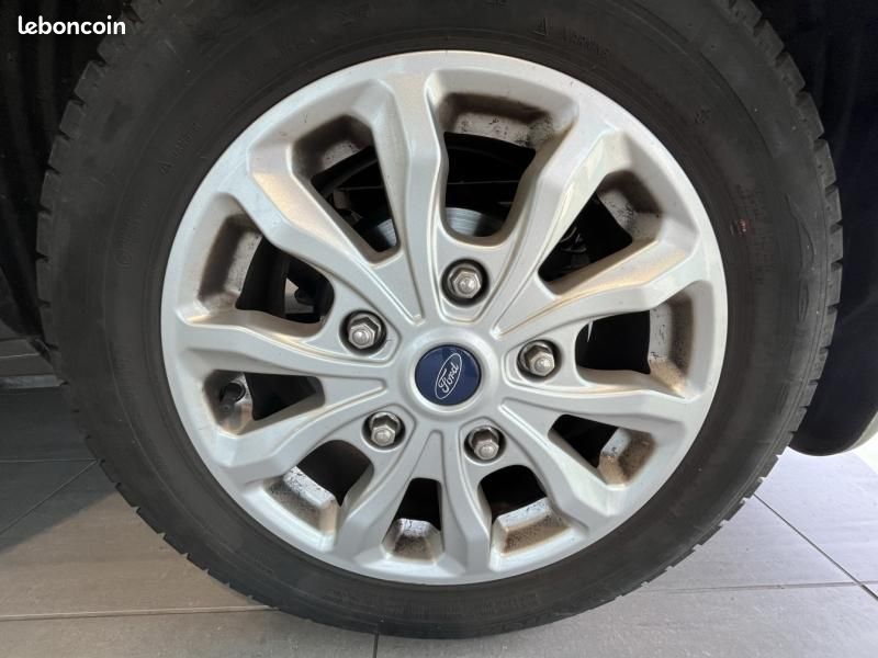 Ford Tourneo Custom 320 L1H1 2.0 EcoBlue 130ch Active BVA (image 16)