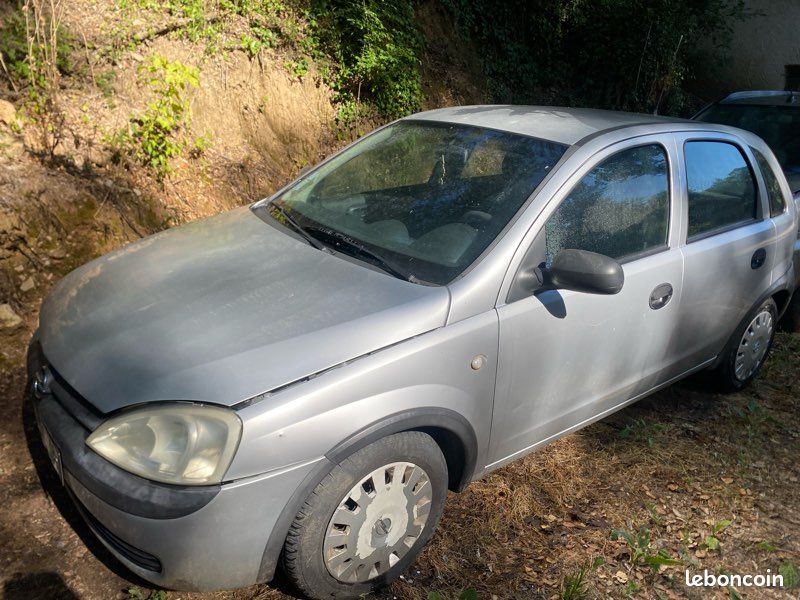Opel corsa de 2002 (image 1)