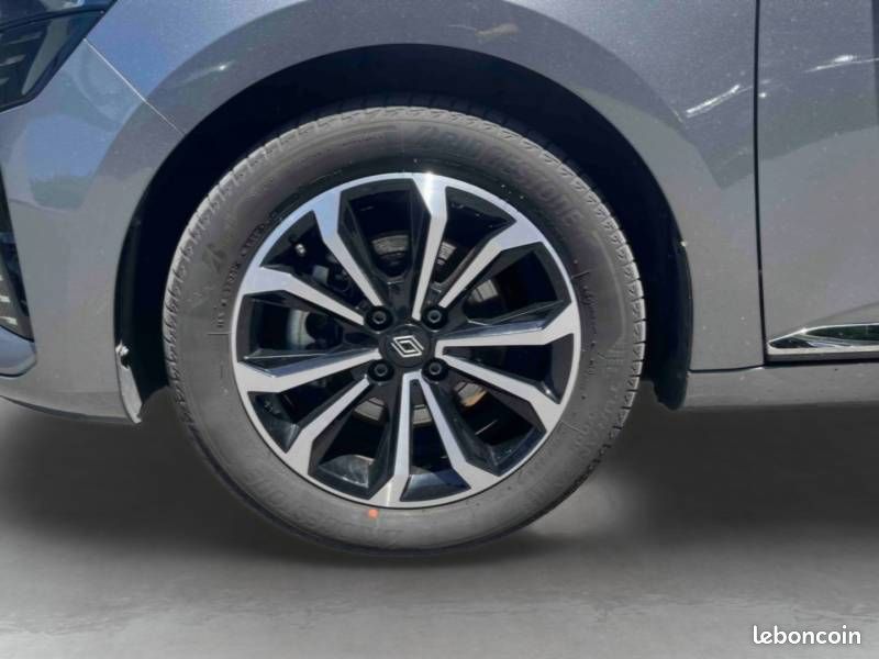 Renault Clio E-Tech full hybrid 145 ch GSR2 Techno (image 12)