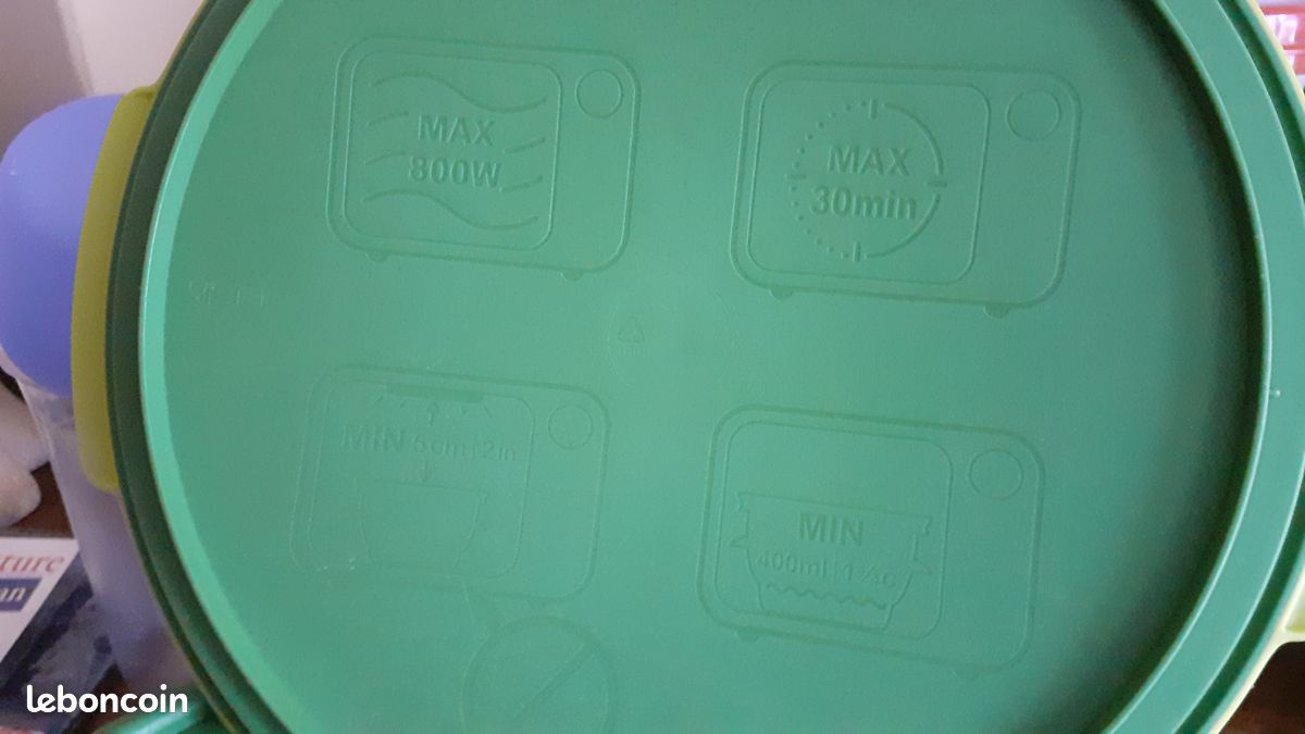 Micro vap' Tupperware pour pices - Arts de la table