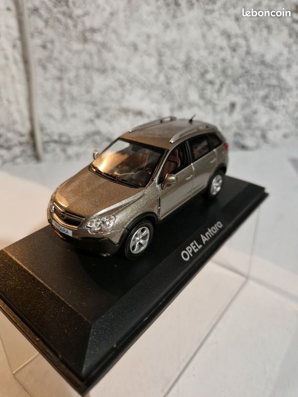 Norev 1/43 - Opel Antara - Miniature Collection Très Bon état Avec Boîte