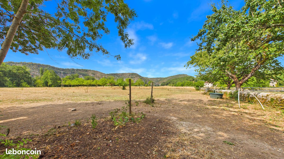Propriété 8 pièces 300 m² (image 17)
