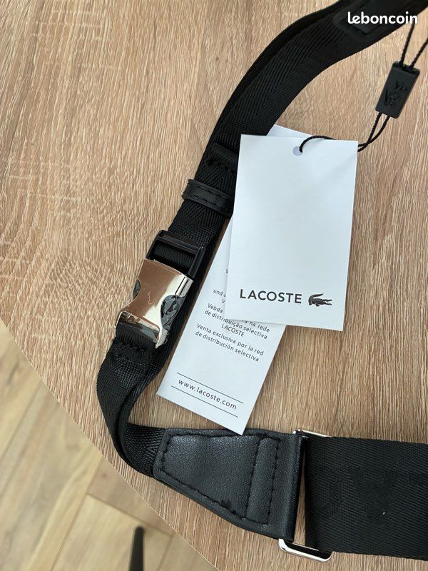 Sacoche Lacoste noir (image 5)