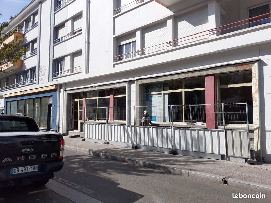 Local commercial 2 pièces 173 m² · à Saint-Nazaire · 173 m² · 1 475 €/mois