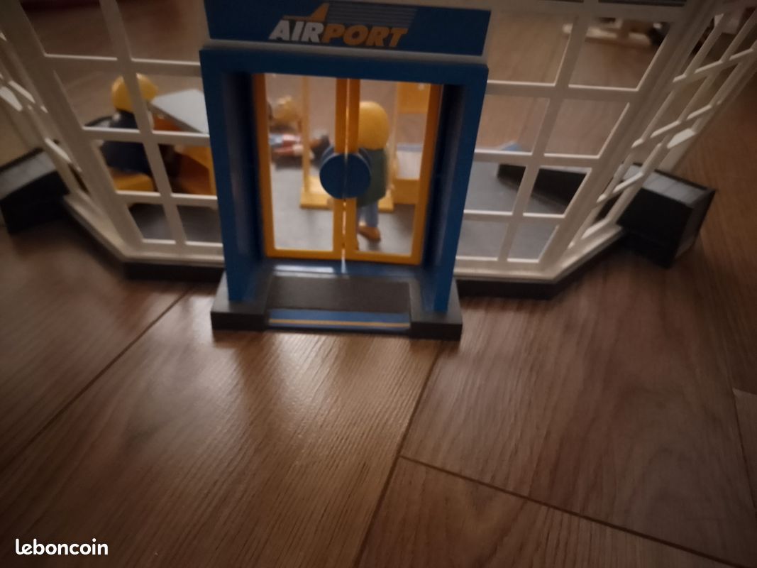 Lot aéroport playmobil (image 2)