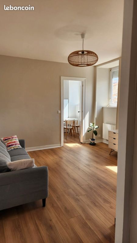 Appartement 2 pièces 41 m² · à Bordeaux · 41 m² · 985 €