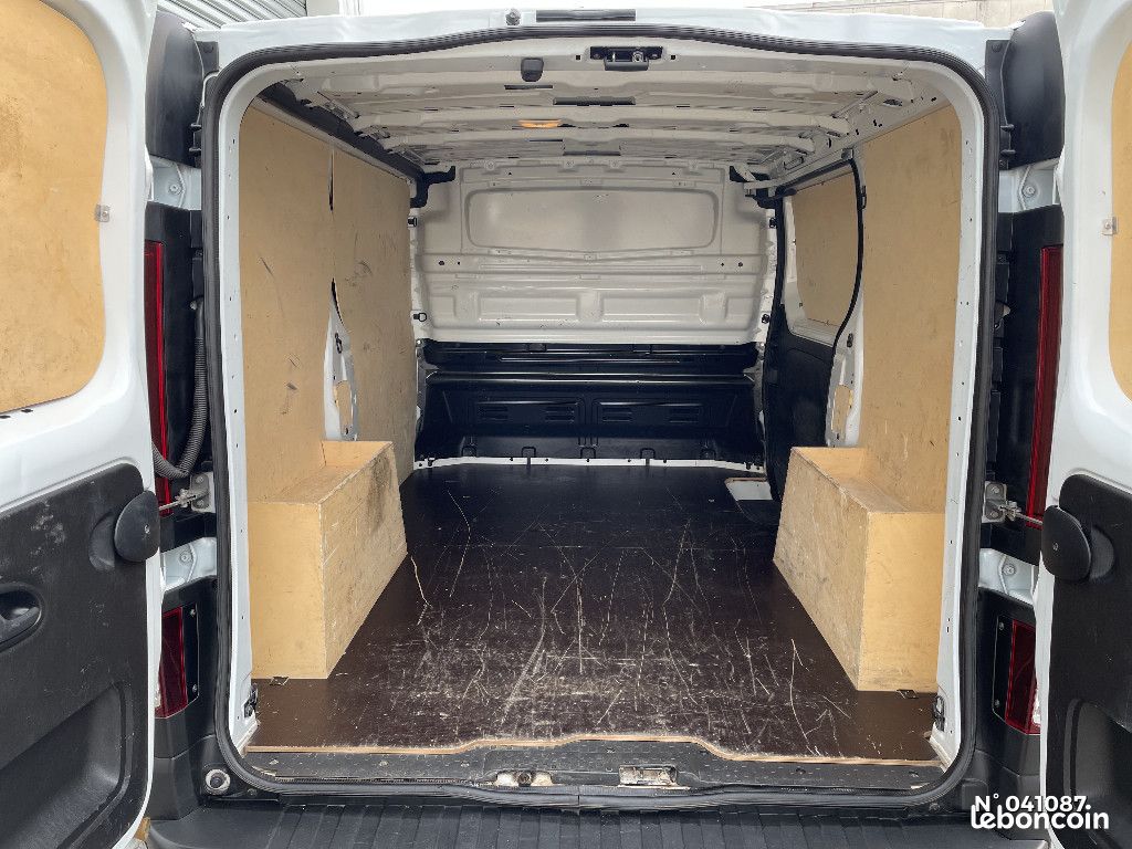 Renault Trafic FOURGON FGN L1H1 3000 KG BLUE DCI 130 CONFORT (image 7)