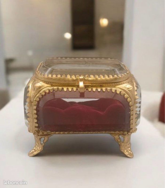 Boîte à Bijoux Ancienne Napoléon III – Laiton, Verre Biseauté, Dimensions 13x10 Cm