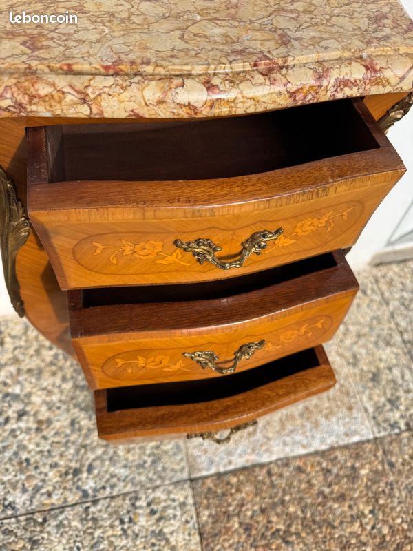 Table de nuit/ chevet (image 2)