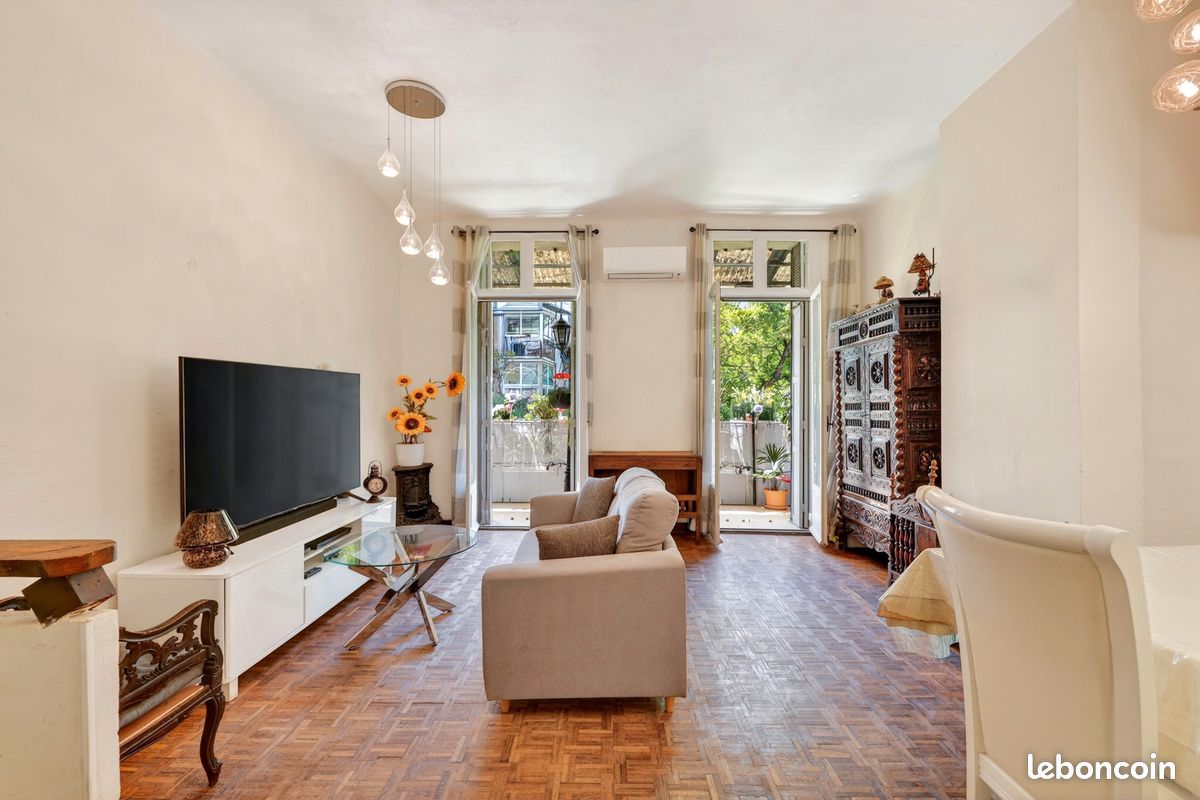 Appartement 3 pièces 71 m² · à Marseille · 71 m² · 280 000 €