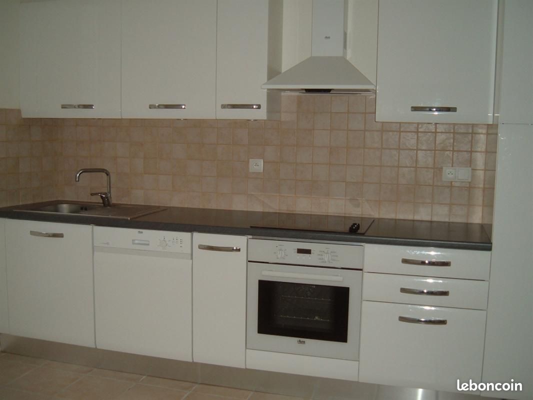 Appartement 2 pièces 65 m² · à Chalon-sur-Saône · 65 m² · 590 €