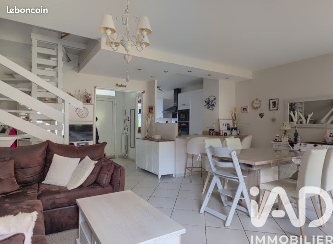 Maison 5 pièces 115 m² · à Dourdan · 115 m² · 259 000 €