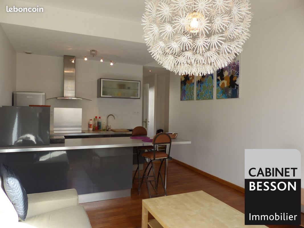 Appartement 3 pièces 57 m² · à Grenoble · 57 m² · 988 €/mois
