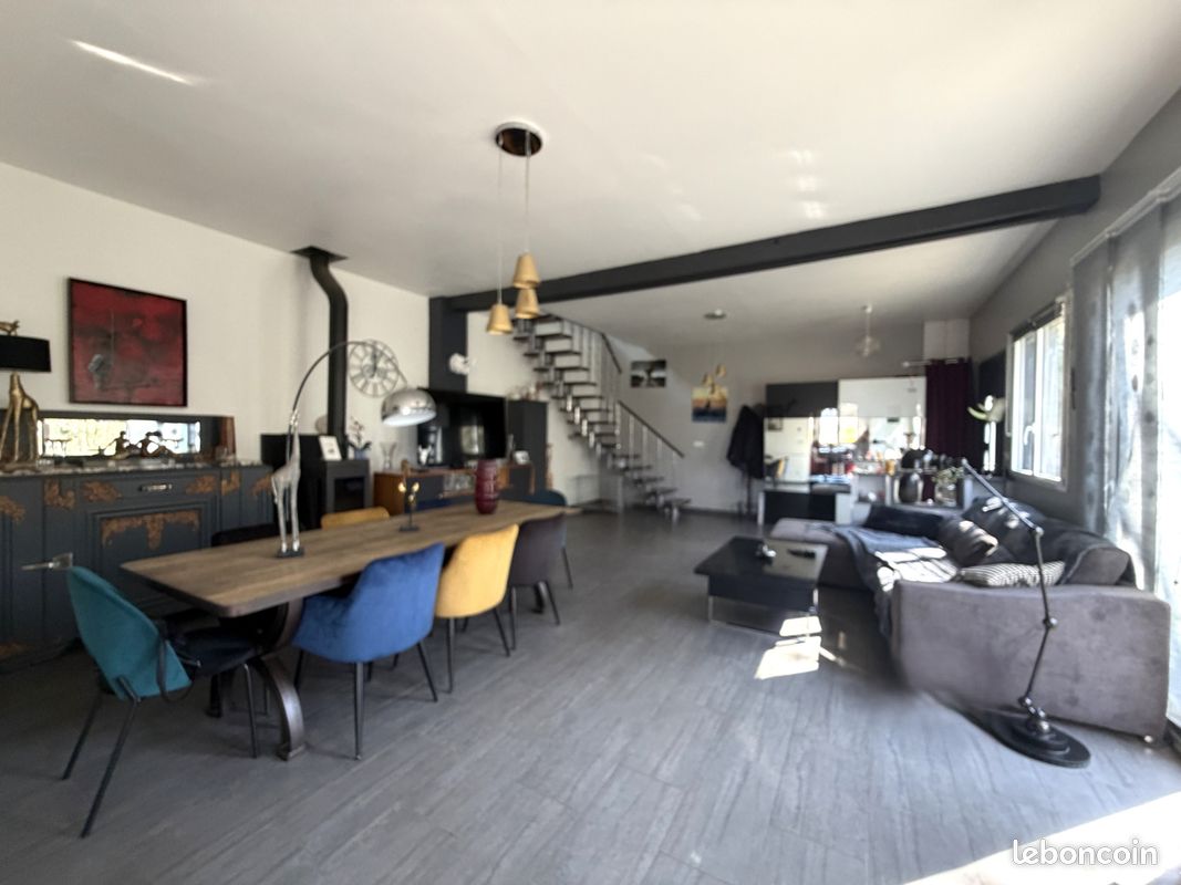 Maison 7 pièces 269 m² (image 6)