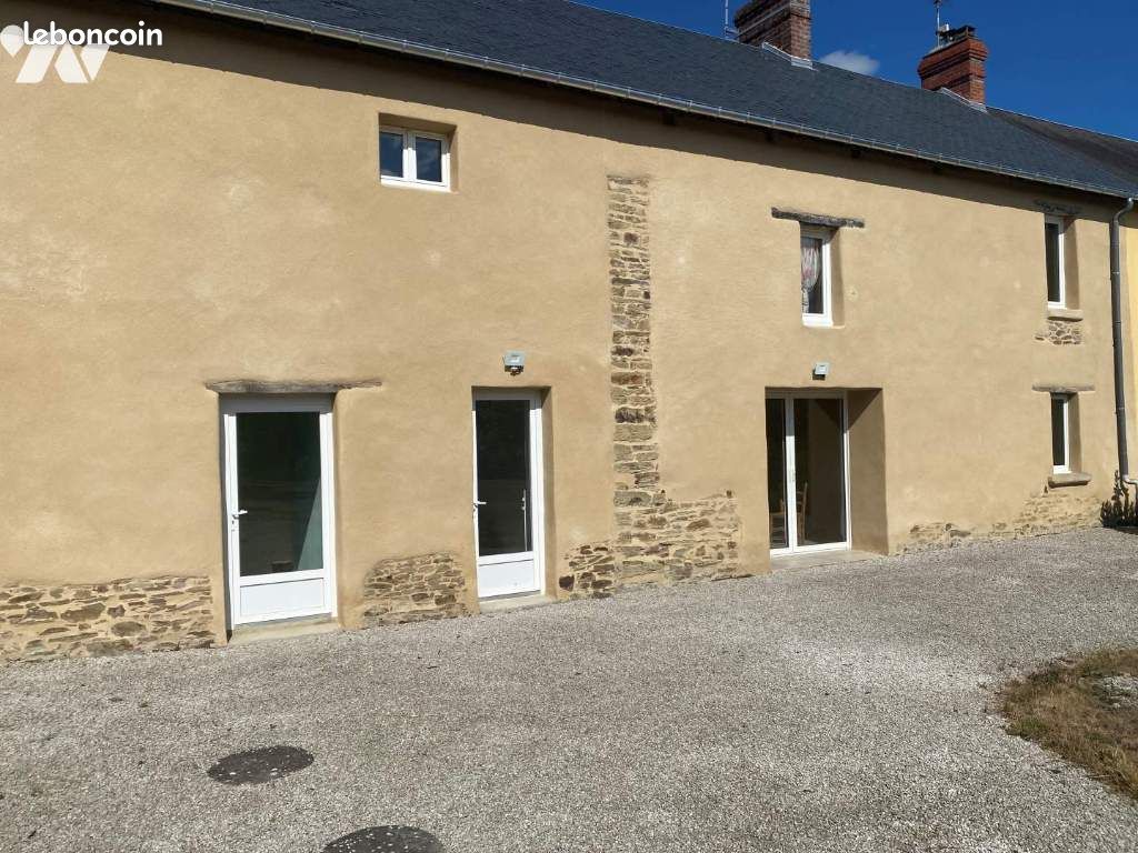 Maison 5 pièces 155 m² · à Bourgvallées · 155 m² · 900 €/mois