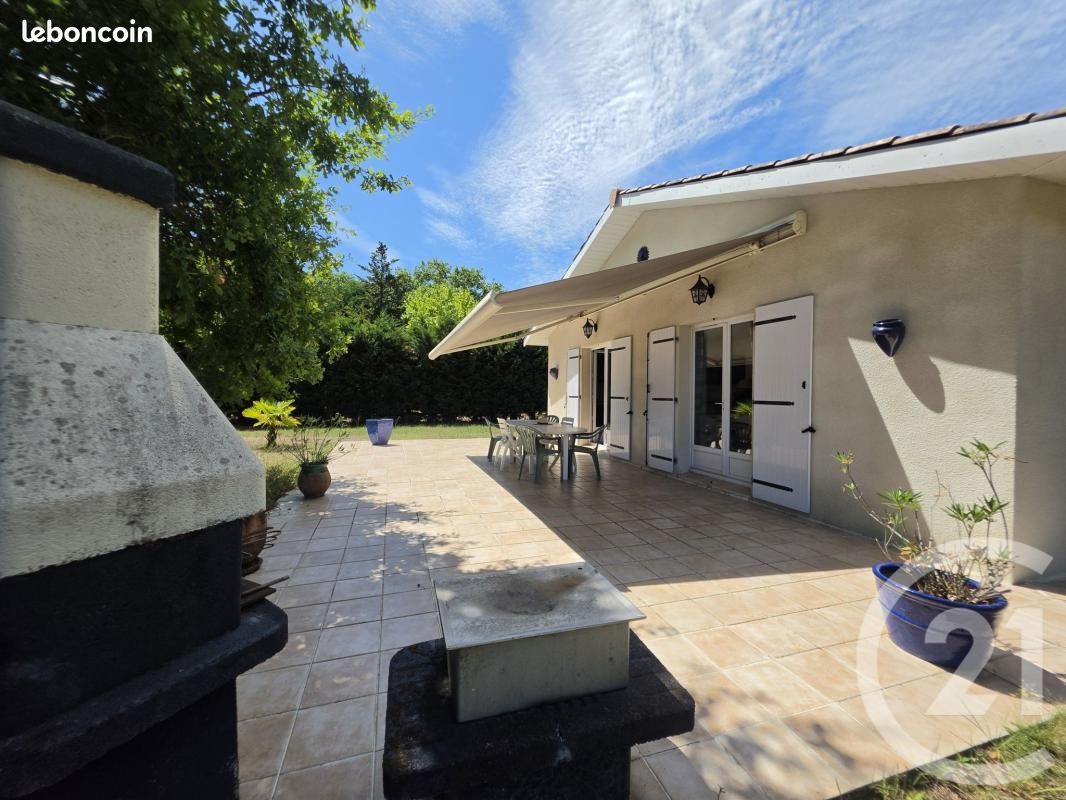 Maison 4 pièces 90 m² · à Vensac · 90 m² · 265 600 €