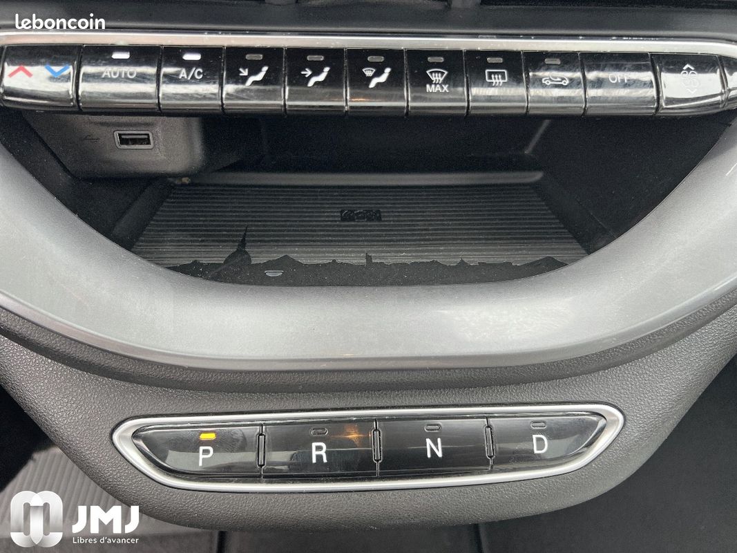 FIAT 500 3+1 e 118 ch La Prima (image 15)