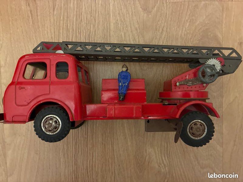 Ancien camion pompier joustra vintage jouet 3 - Collection