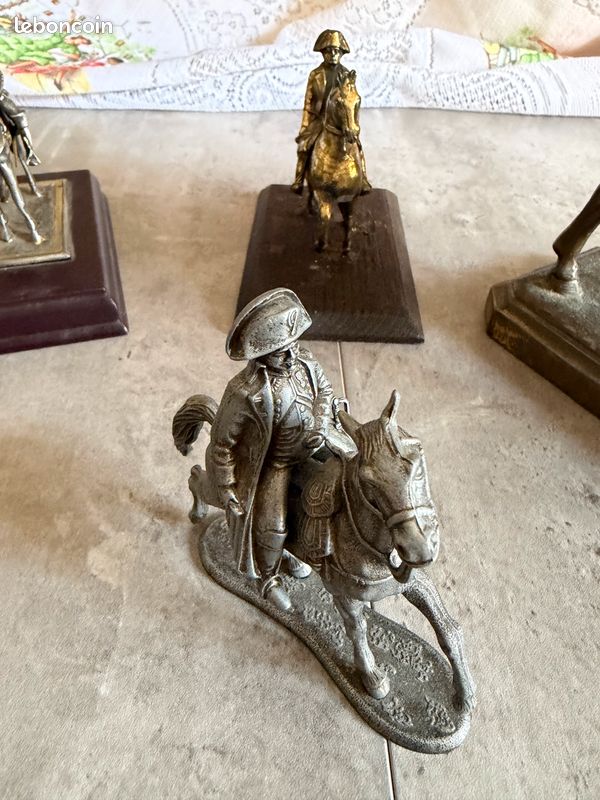 Napoléon a cheval (image 4)