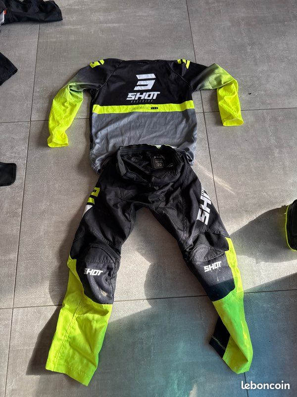 Tenu moto enfants SHOT taille 20 6/7 ans (image 1)
