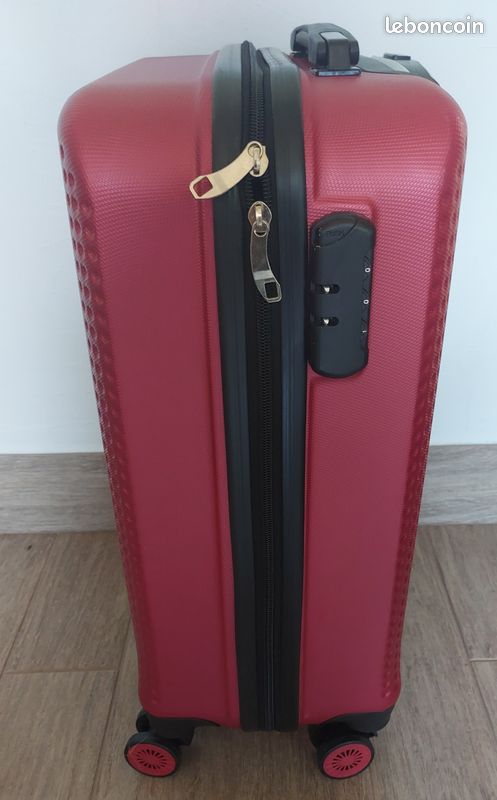 Valise cabine trolley North Adventure couleur rouge bordeaux
