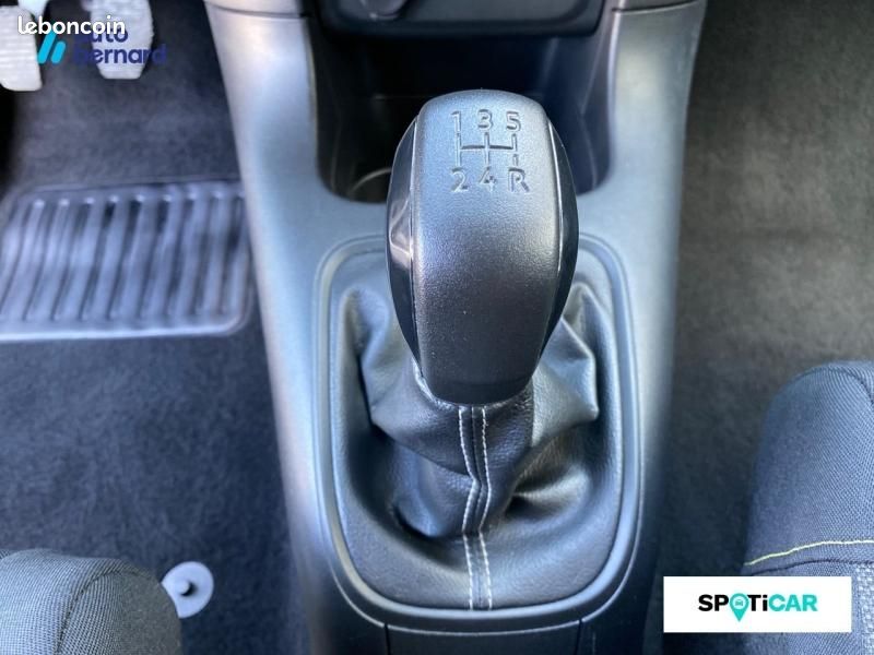 Citroen C3 PureTech 82ch Feel S&S E6.d (image 16)
