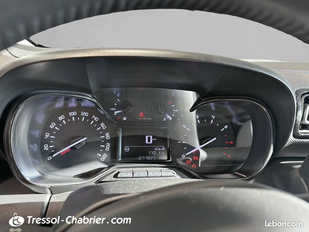 CITROEN C3 Aircross PureTech 110 S&S BVM6 Feel Pack Business (image 24)