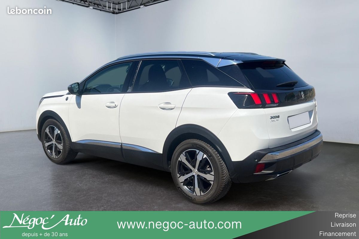 Peugeot 3008 1.2 puretech 130 crossway eat6 (image 4)