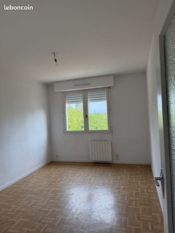 Appartement 1 pièce 26 m² · à Laval · 26 m² · 360 €
