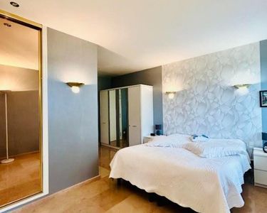 Maison 1 290 000 € - 237 m²
