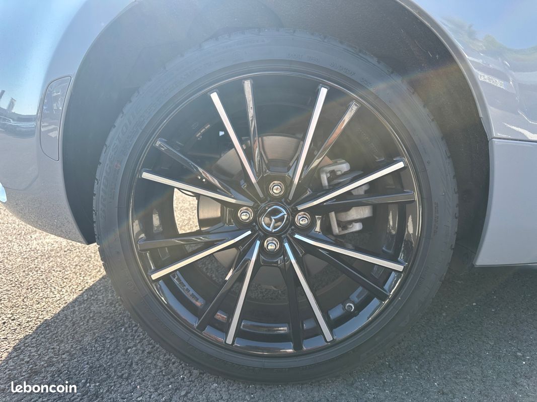 MAZDA MX-5 RF 2.0L SKYACTIV-G 184 ch Exclusive-Line (image 17)