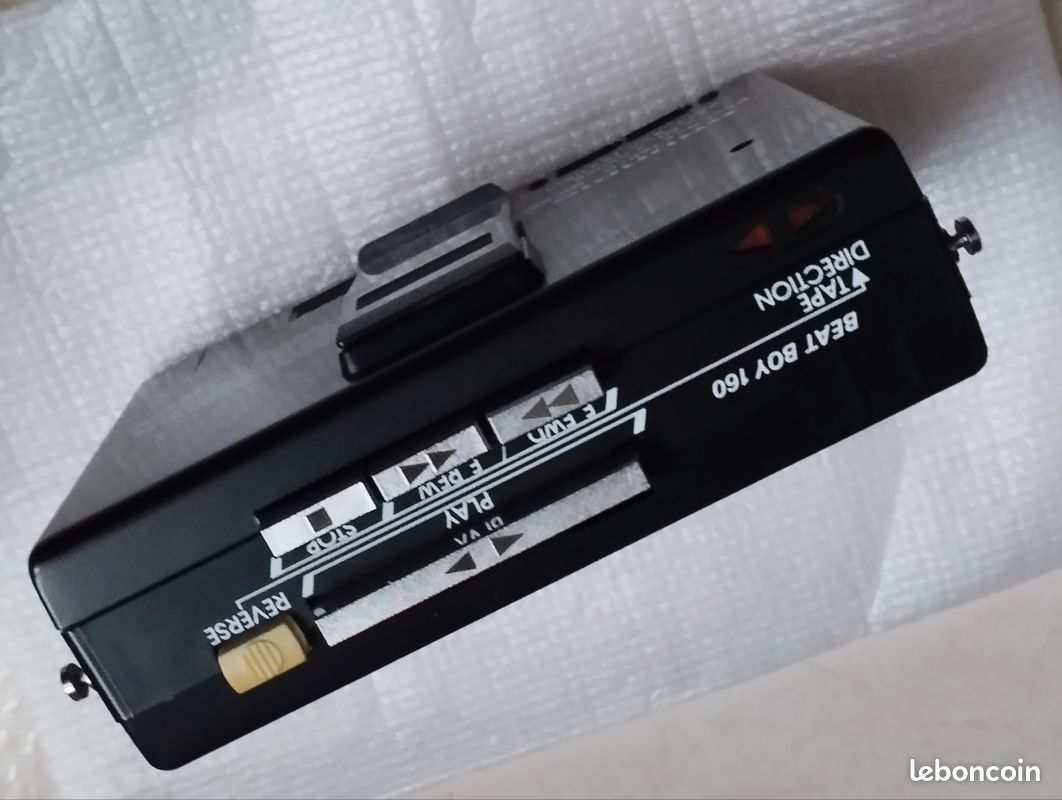 GRUNDIG BEAT-BOY 160 stereo walkman baladeur portable music player BEAT BOY old EUR 130,00 - FR