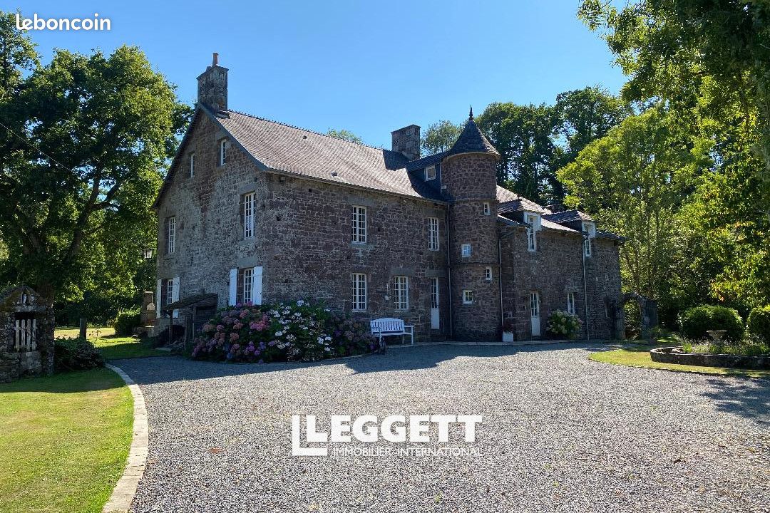 Maison 8 pièces 300 m² · à Hambye · 300 m² · 550 000 €