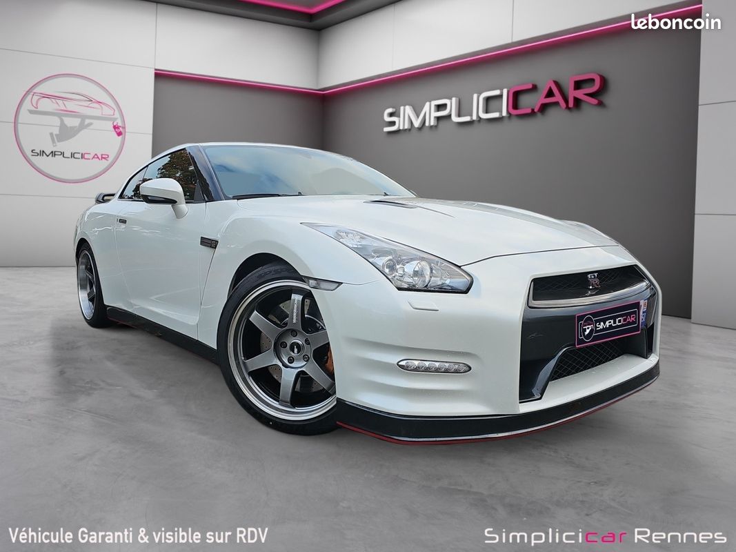 NISSAN GT-R 3.8 V6 Préparation GL Racing +700ch, Boite de vitesse forgé, Black Edition/Track pack - Carbone (image 1)