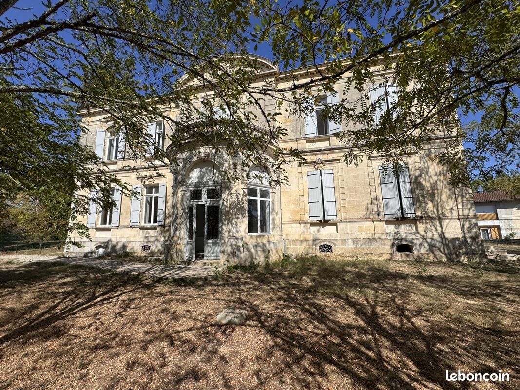 Appartement 3 pièces 80 m² · à Carignan-de-Bordeaux · 80 m² · 1 200 €/mois