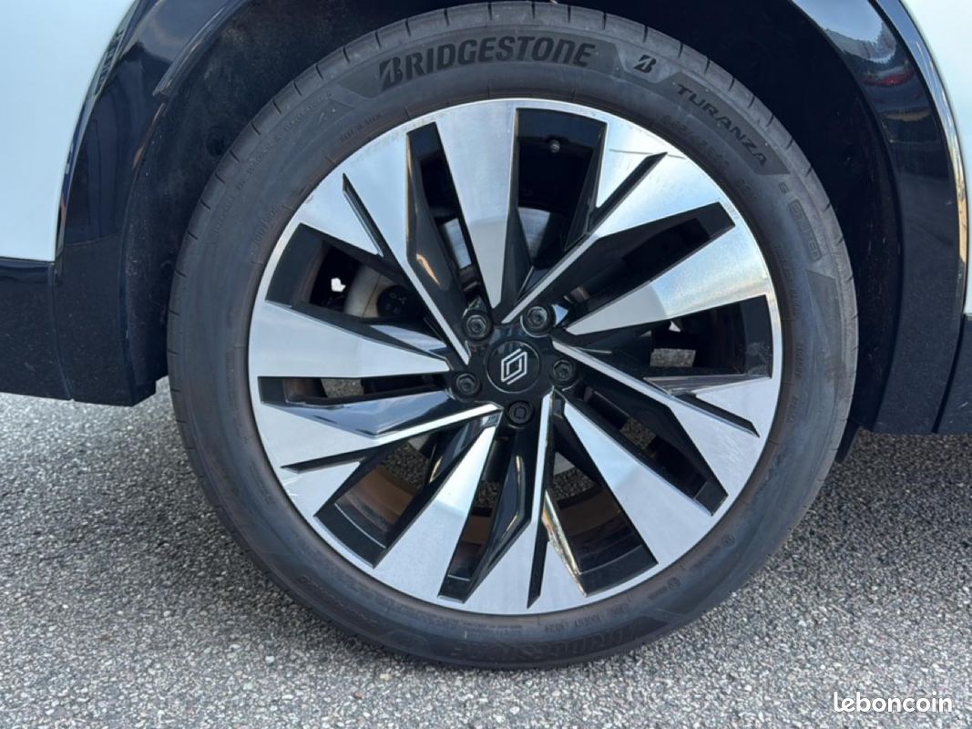 RENAULT RAFALE 1.2 e-tech full hybrid 200 techno (image 16)