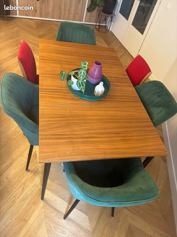 Table à manger 150cm extensible WATFORD Noyer - 6/8pers (image 7)
