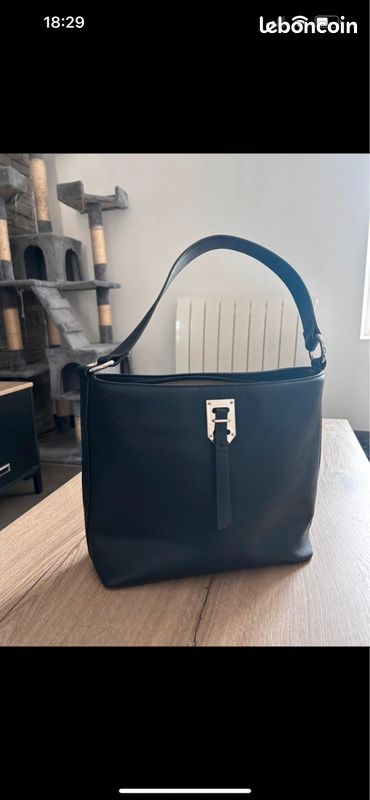 Sac à main maroquinerie (image 1)