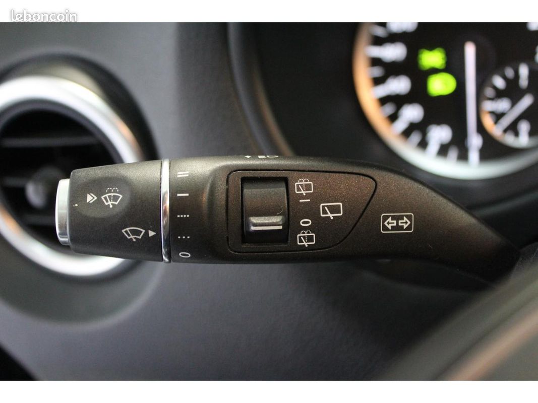 MERCEDES VITO Mixto Compact 119 CDI 7G-Tronic Plus Select 4X4 - Suivi Complet Mercedes (image 16)