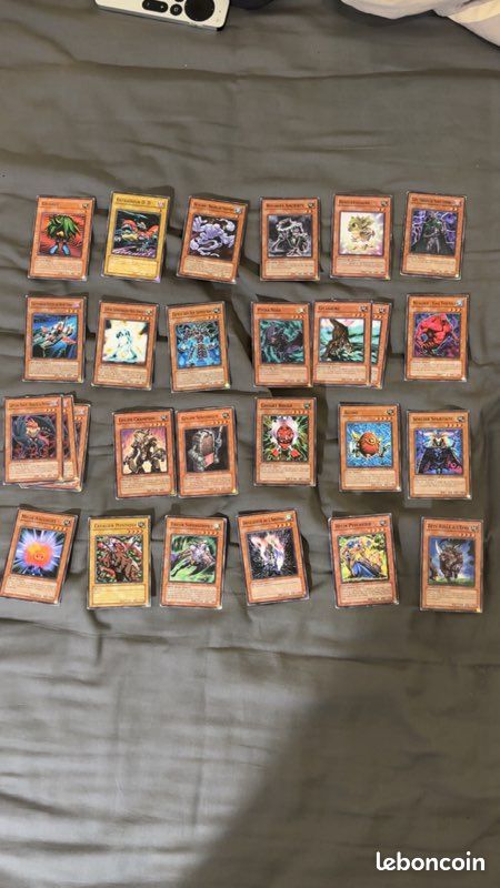 Lot Yu-Gi-Oh vintage - ~125 cartes - 1ère Édition - Dinosaures / GX (image 5)