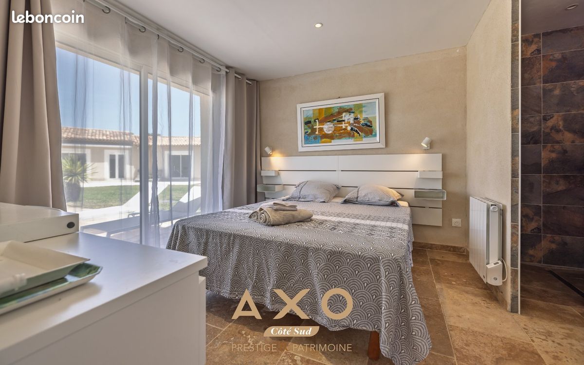 Maison 8 pièces 220 m² (image 13)
