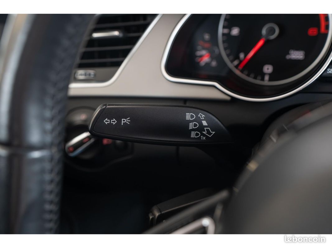 AUDI A5 Sportback 2.0 TDI - 190 - S-Tronic Business line (image 22)