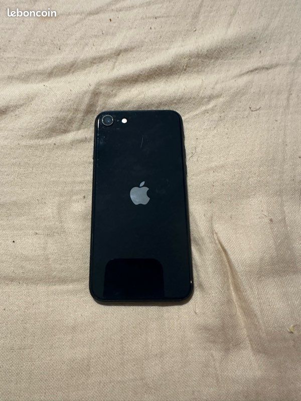 IPhone SE 2022 (image 4)