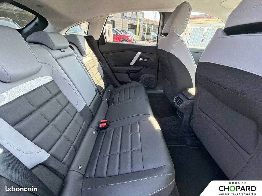 CITROEN C4 Hybride 145 ch e-DCS6 Max (image 20)