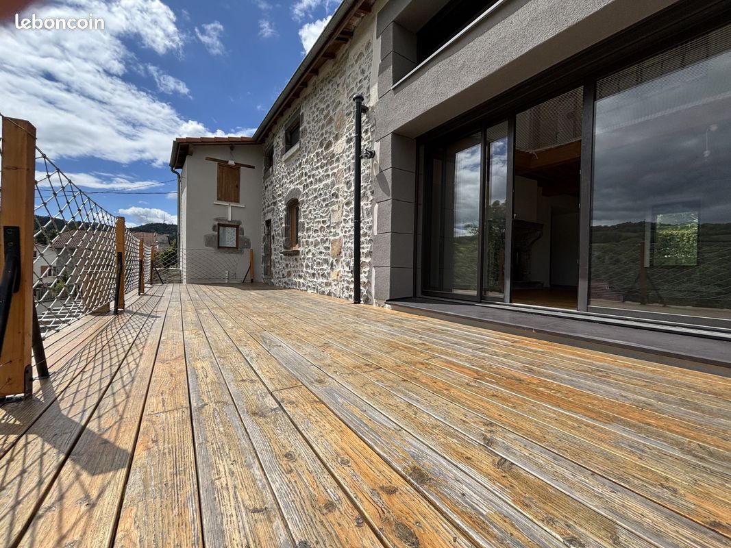 Maison 6 pièces 173 m² · à Romagnat · 173,3 m² · 459 000 €